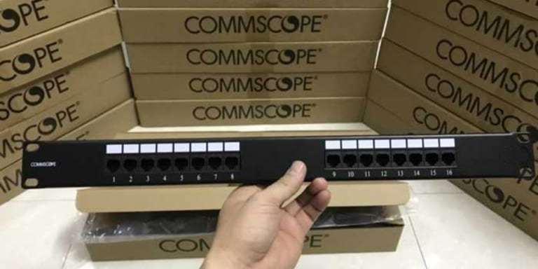 Patch panel 16 port Cat6 Commscope