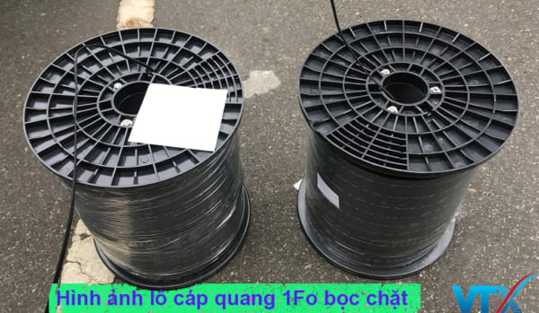 Cáp quang Singlemode 1fo bọc chặt