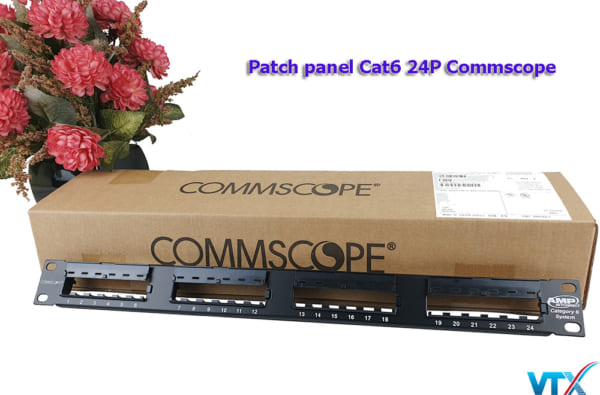 Patch panel 24 port Cat6 Commscope