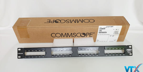 Patch panel 24 port Cat6 Commscope