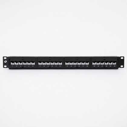 Patch panel COMMSCOPE/AMP 24 port Cat5e