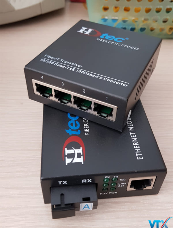 Converter 4 cong RJ45 100M