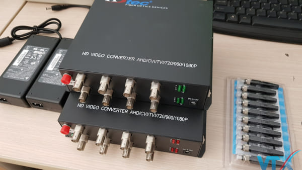 Media converter quang 8 port 1080p rs485 hdtec