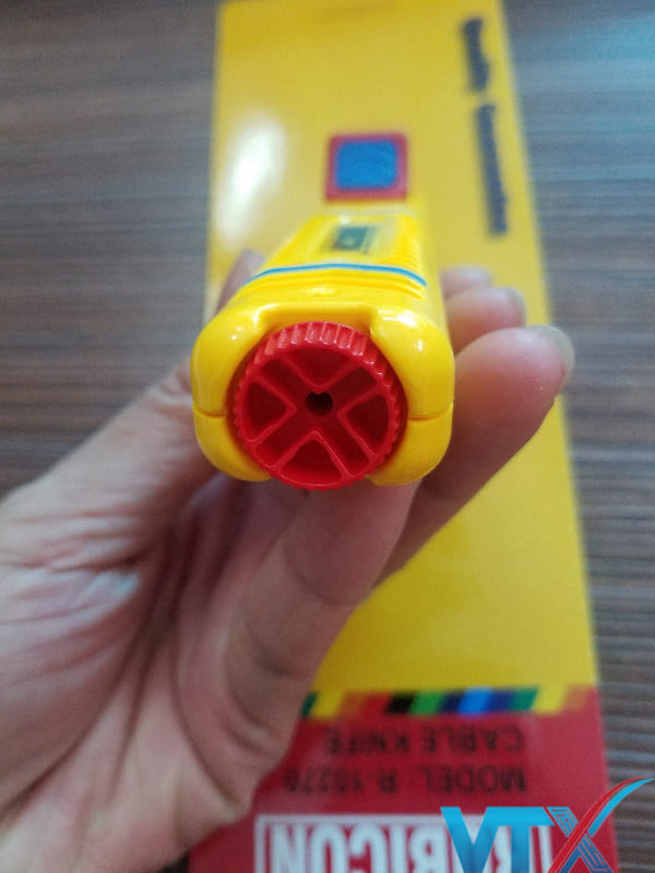 Dao rọc vỏ cáp quang Rubicon R10270 chính hãng