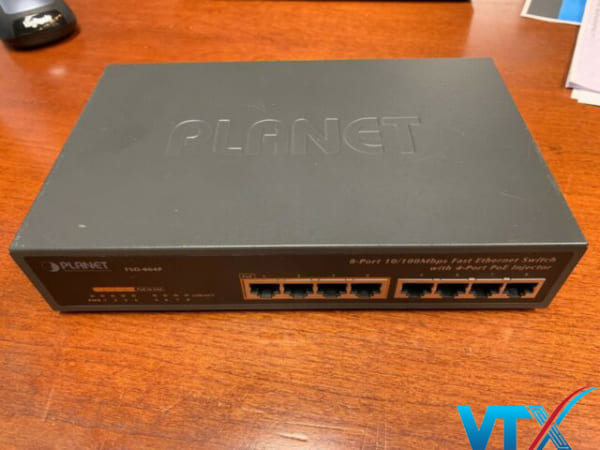 Switch chia mạng PLANET PoE 8Port FSD-804PS