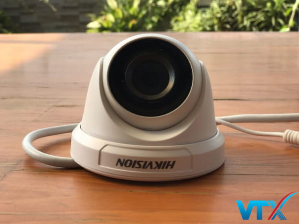 Camera IP Dome 1MP HIKVISION DS-D3100VN