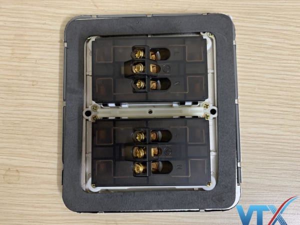 Ổ cắm âm sàn Sino Amigo SHP-M2S