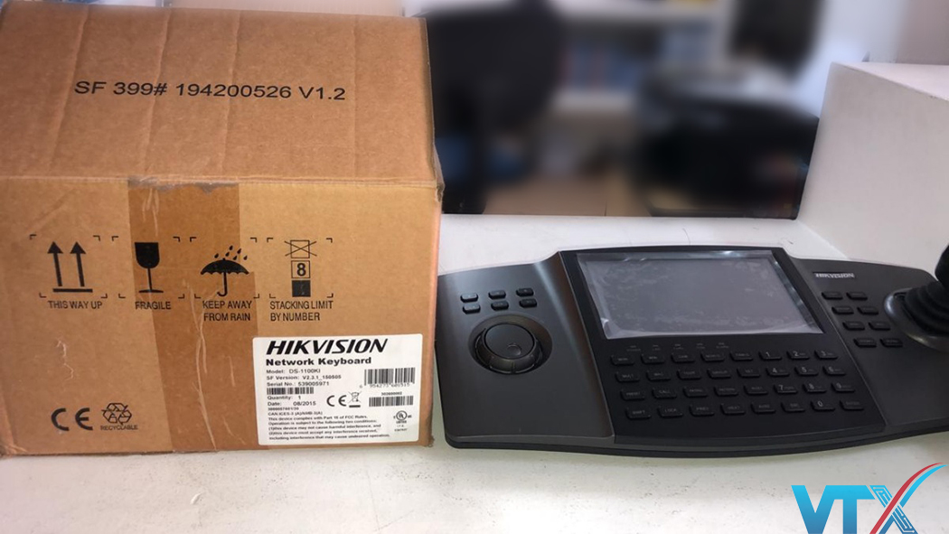 Bàn điều khiển camera Hikvision DS-1100KI