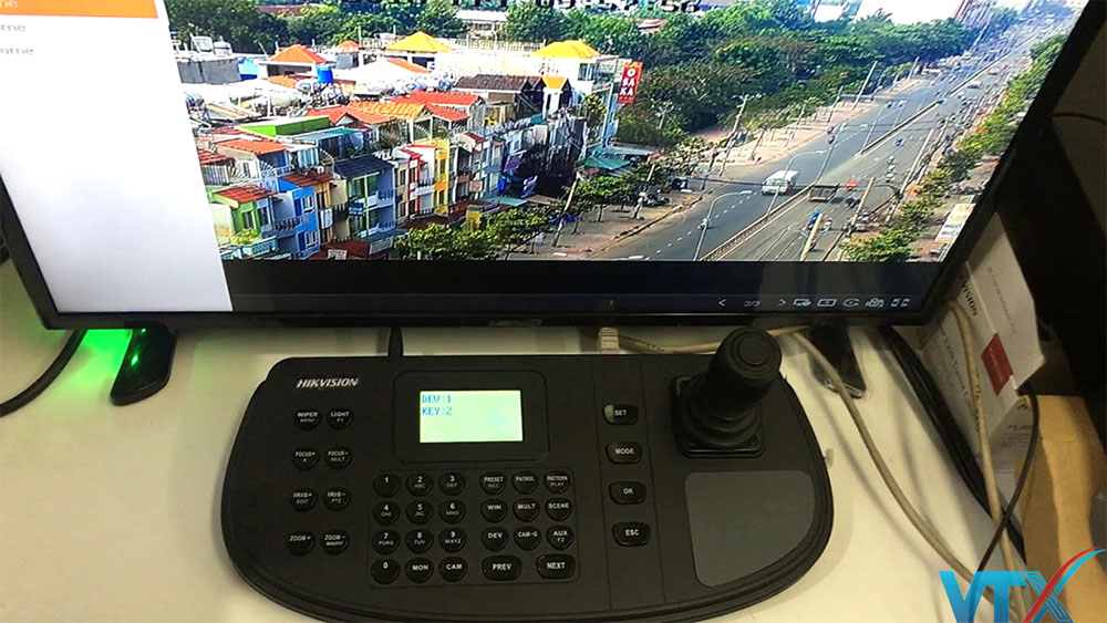 ban-dieu-khien-camera-hikvision-ds-1200ki