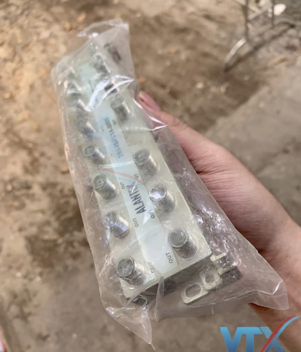 Bộ chia tín hiệu Alantek Spliter 14 cổng 308-ISPV14-0000