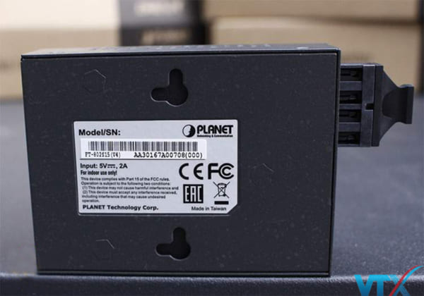 Converter quang PLANET FT-802S15