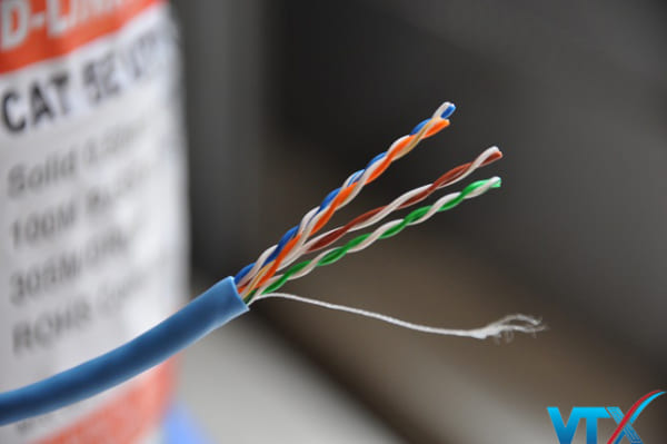 Cáp mạng Cat5e HDPRO CAT5e UTP CCAH hợp kim