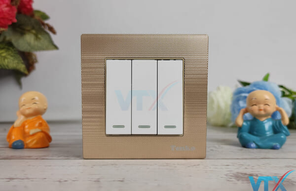 Công tắc âm tường Tenko TK-F71-C-03