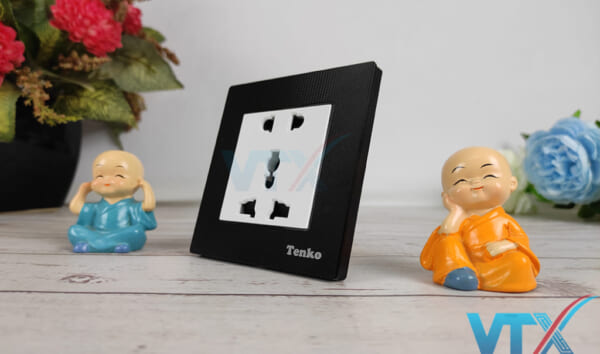 Ổ cắm âm tường Tenko-TK-F71-C-18