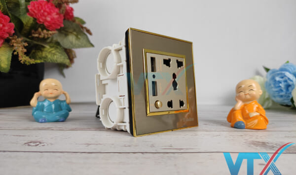 Ổ USB âm tường Tenko TK-F66-B9-45