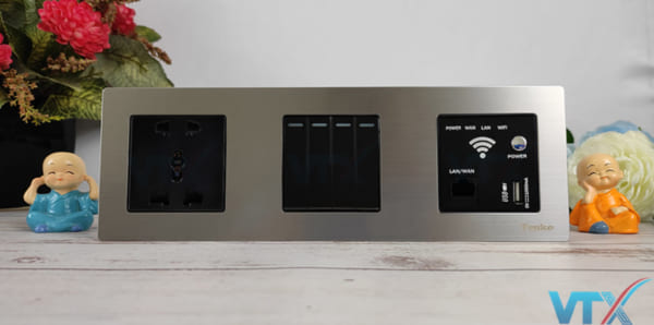 Ổ cắm công tắc âm tường 3 Module Tenko TK-HT3N