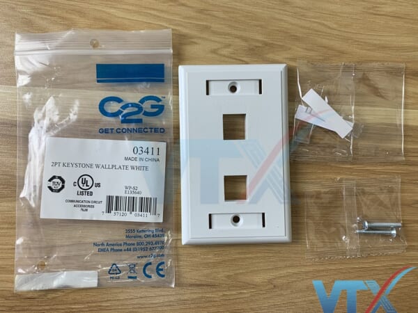 Wallplate mặt 2 cổng Legrand | PN:03411