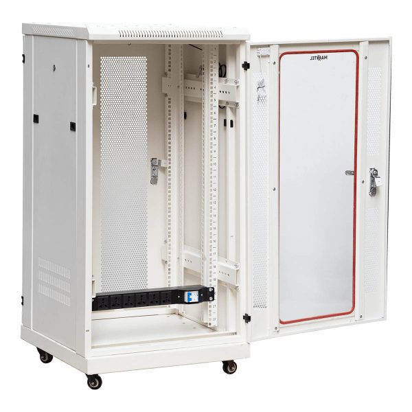 Khong-gian-ben-trong-tu-rack-22U-Maxtel
